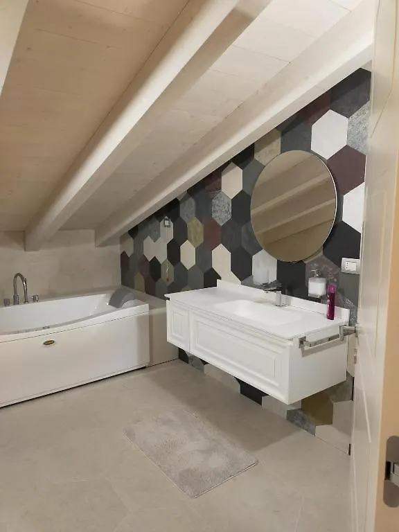 Villa Relax Σιρμιόνε 0*,  Ιταλία